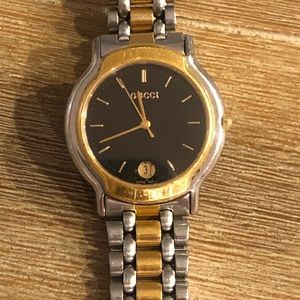 Vintage Gucci 8000M Watch, NEW battery